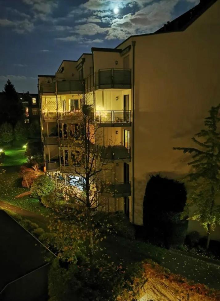 "Greensun-Homes" Messe, Flughafen Und Zentrums Nah, Ruhig, Modern, Schnelles Wlan, Balkon Und Kueche, Freies Parken, 4 Schlafplaetze Moeglich Colónia Exterior foto
